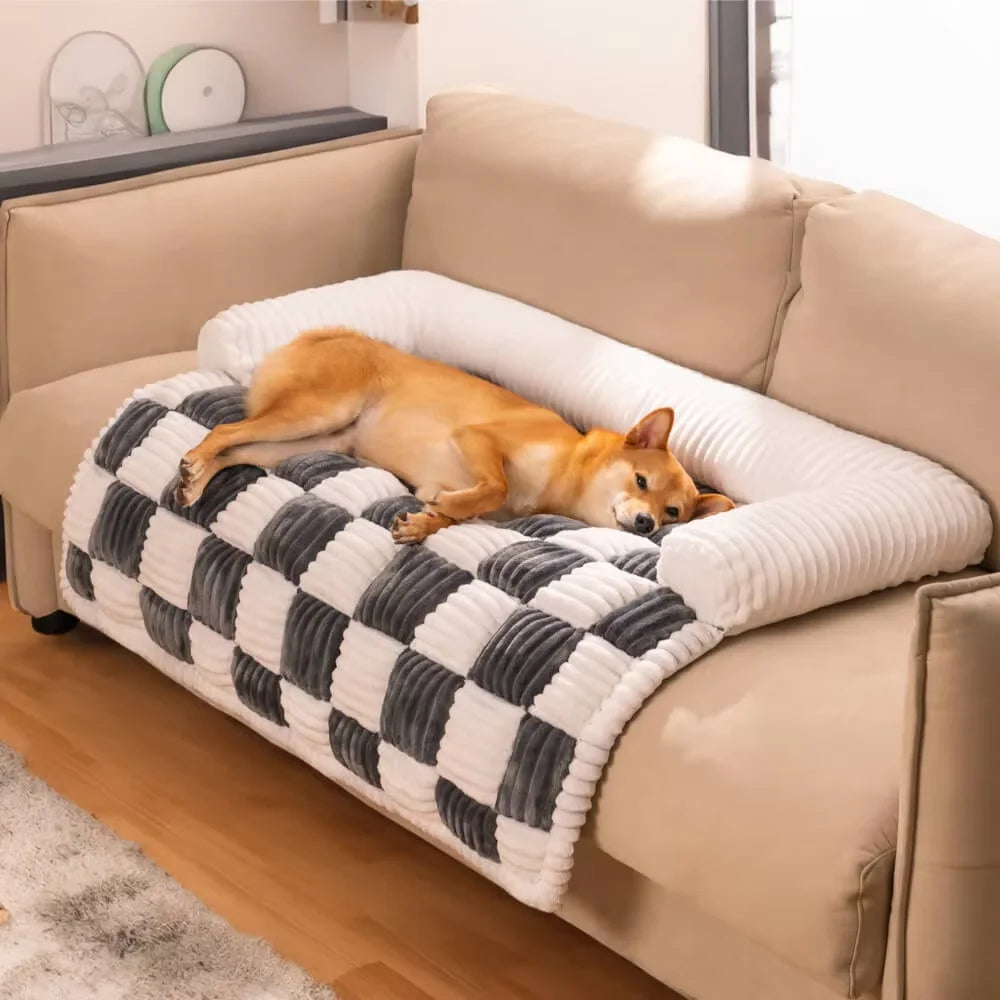 Maison Canin : Le Sur-Sofa Damier
